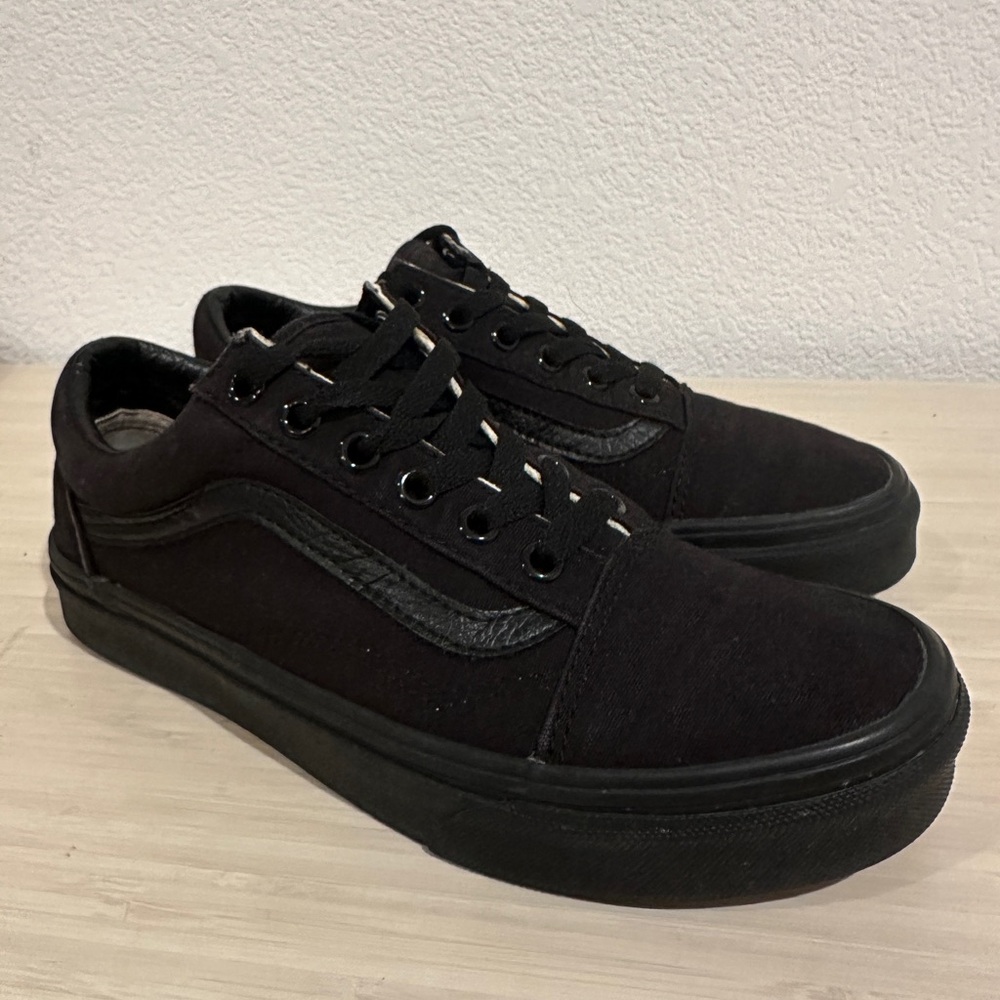 Vans Old Skool Triple Black on Black on Black Sneakers Shoes‎ Men 5.5 /Women 7